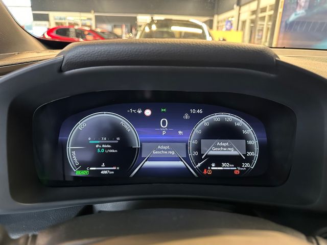 Toyota C-HR Hybrid FWD 2,0 L Black&White