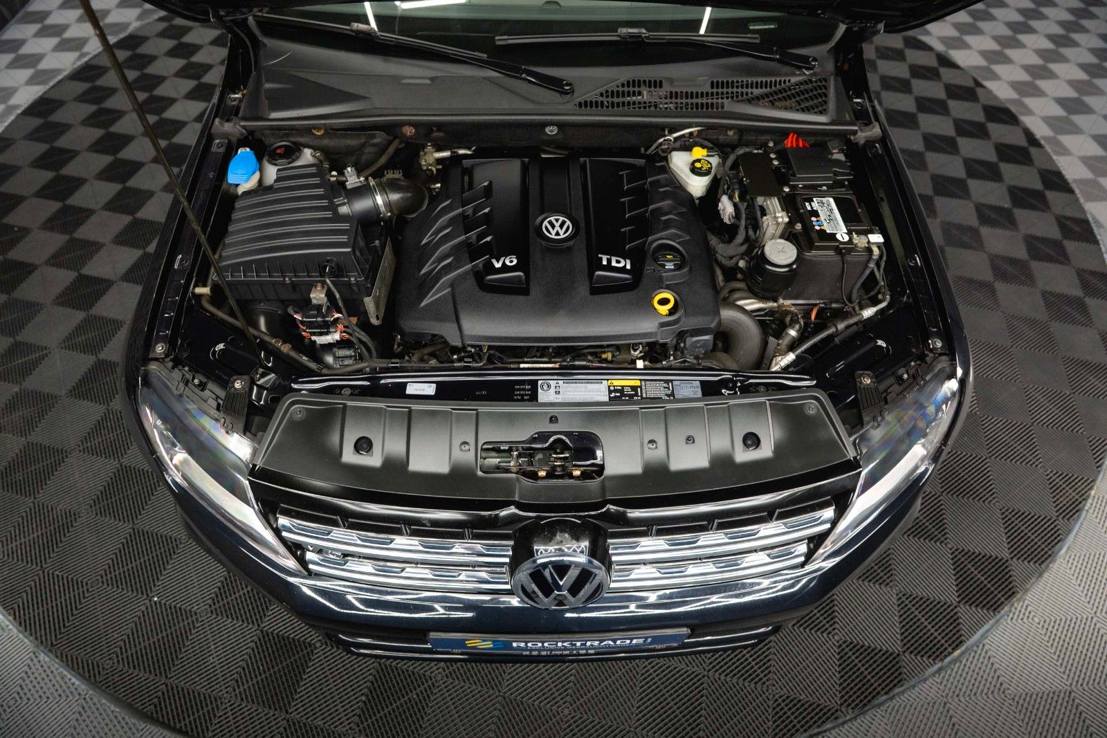 Fahrzeugabbildung Volkswagen Amarok V6 Highline 4Motion BLACK OFFROAD Edition