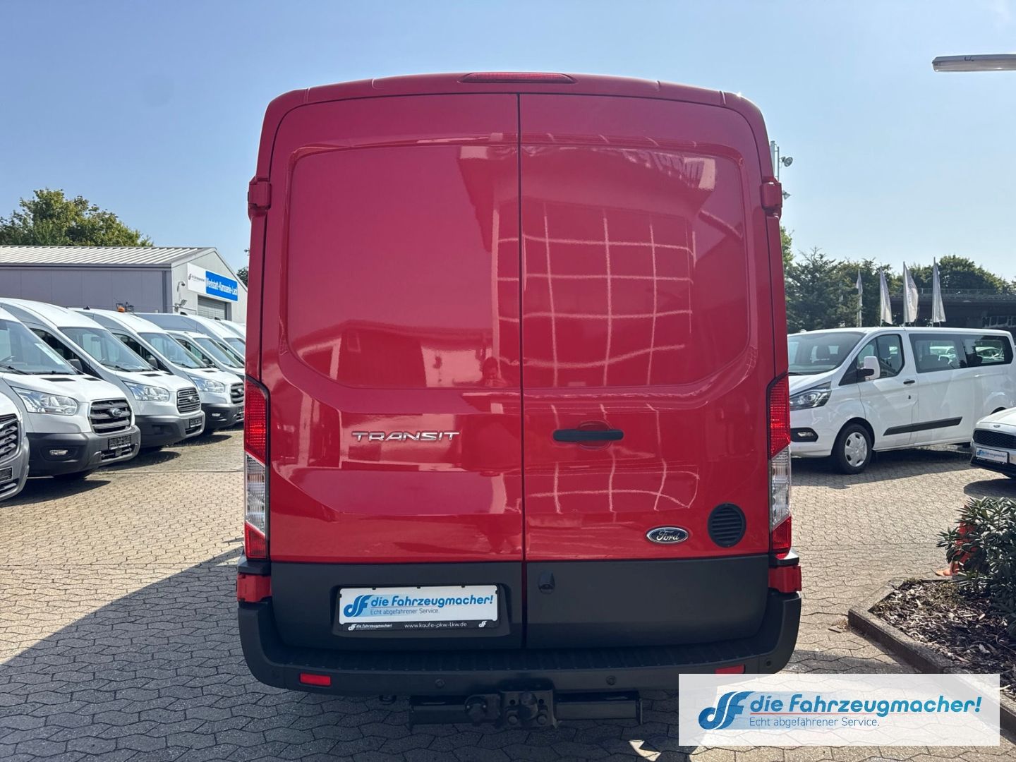Fahrzeugabbildung Ford Transit Kasten 350 L3 Trend 2.0 TDCi DPF AHK Nav