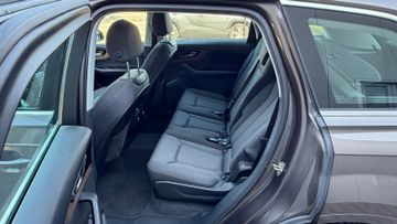 Audi Q7 - 8