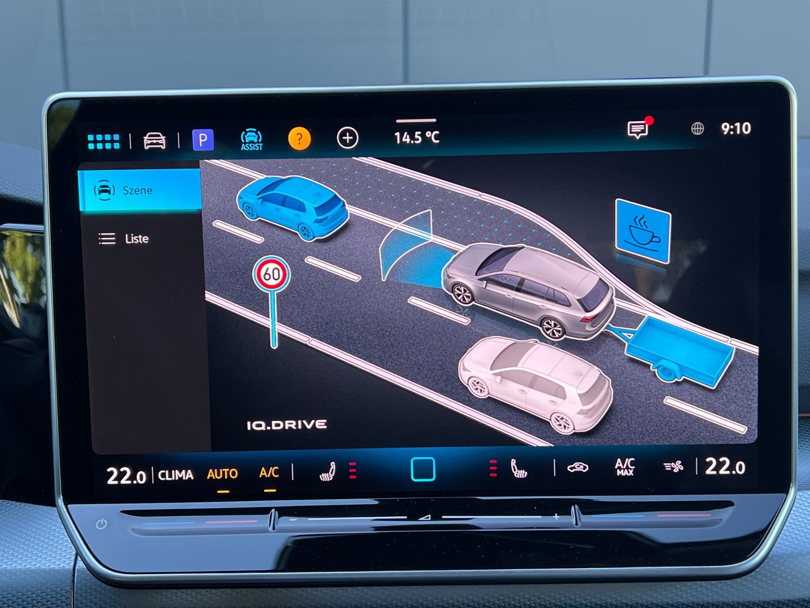 Fahrzeugabbildung Volkswagen Golf Variant  Life 1.5 eTSI DSG *AHK, Plus-Paket