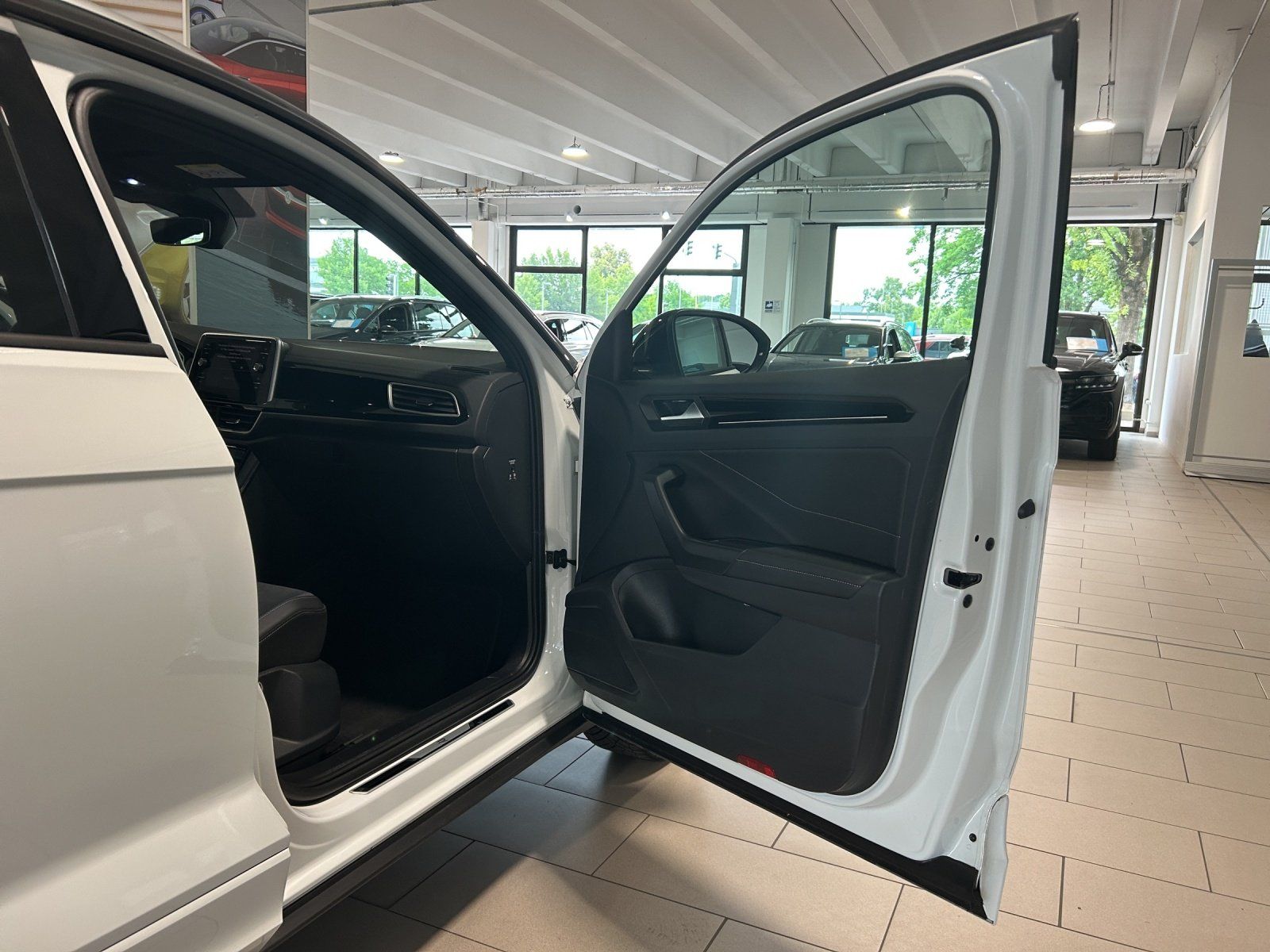Volkswagen T-Roc - Bild 21