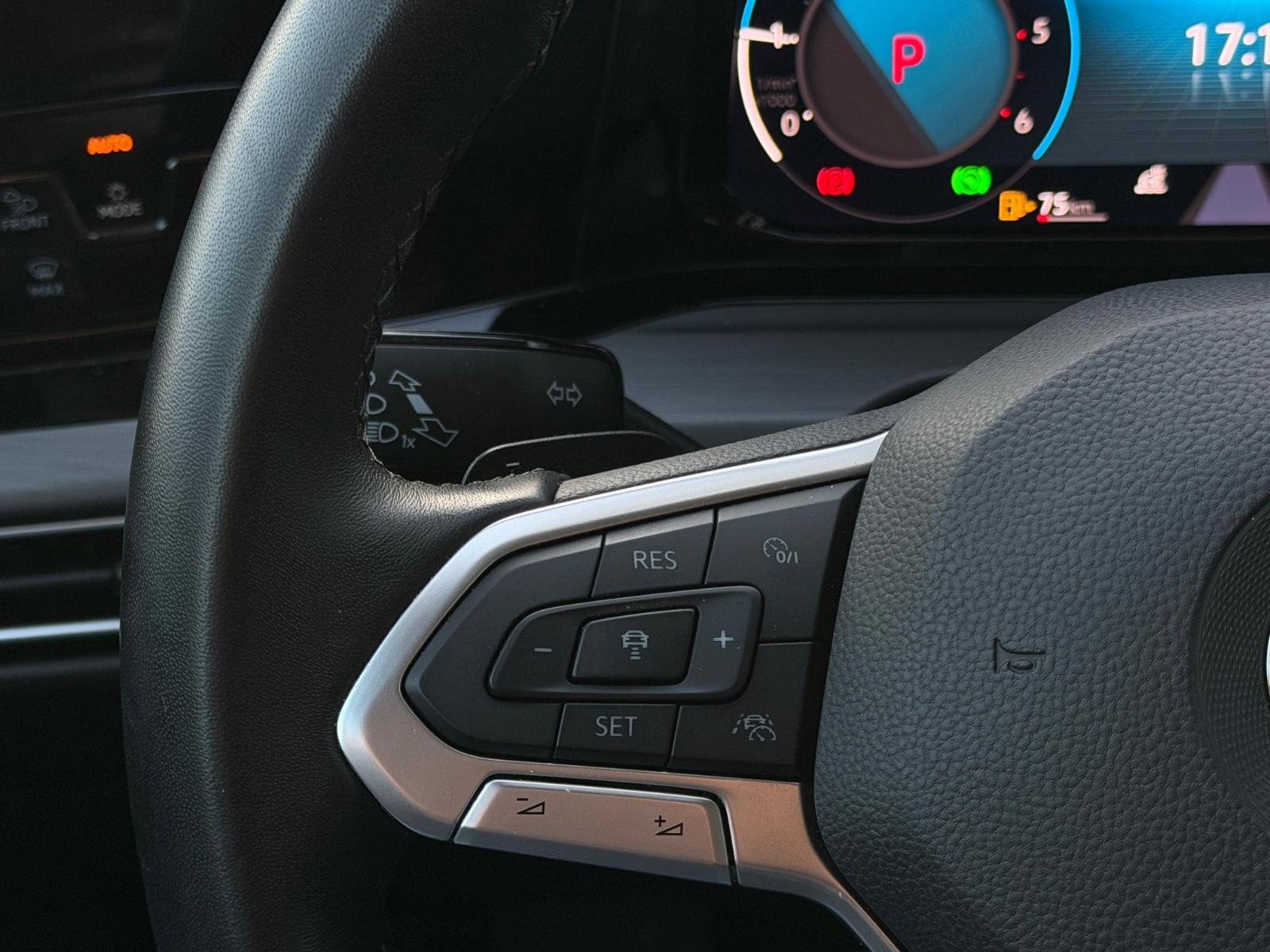 Volkswagen Golf VIII Lim. Style, миниатюра 18
