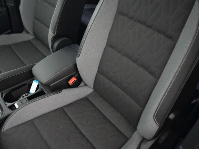 Touran COMFORTLINE TSI DSG 7-SITZER+LED+NAVI+RÜC