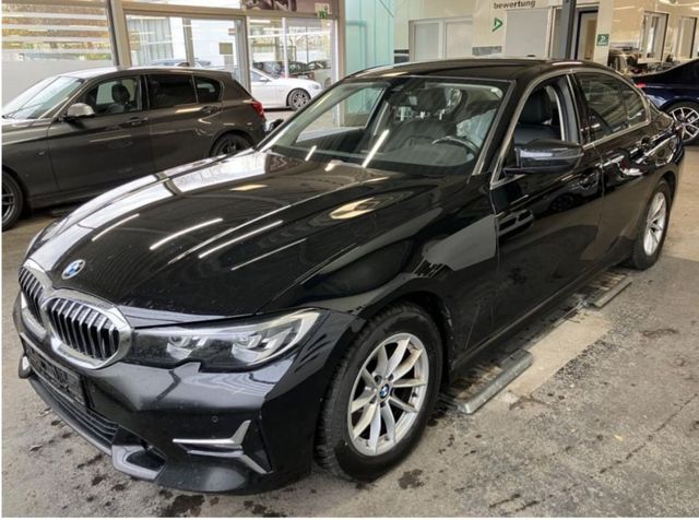 BMW 320d Aut. Luxury Line|NAVI|SHZG|LEDER|