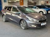 Kia cee'd Sportswagon*SPIRIT*AUTOM.*XENON*NAVI*KAMER - Kia: Cee D Sport