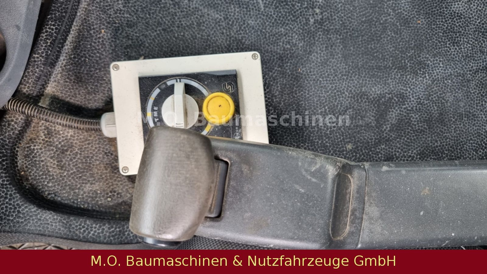 Fahrzeugabbildung Mercedes-Benz Actros 3241 / Betonmischer / Aufbau Stetter /9m³