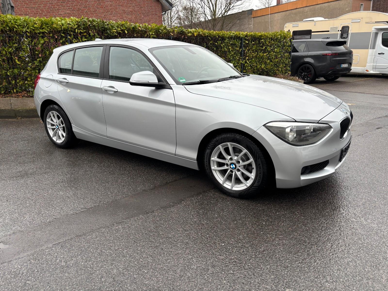 BMW 118i Automatik*Euro5*Klima*Sitzheiz.*PDC*Alu*