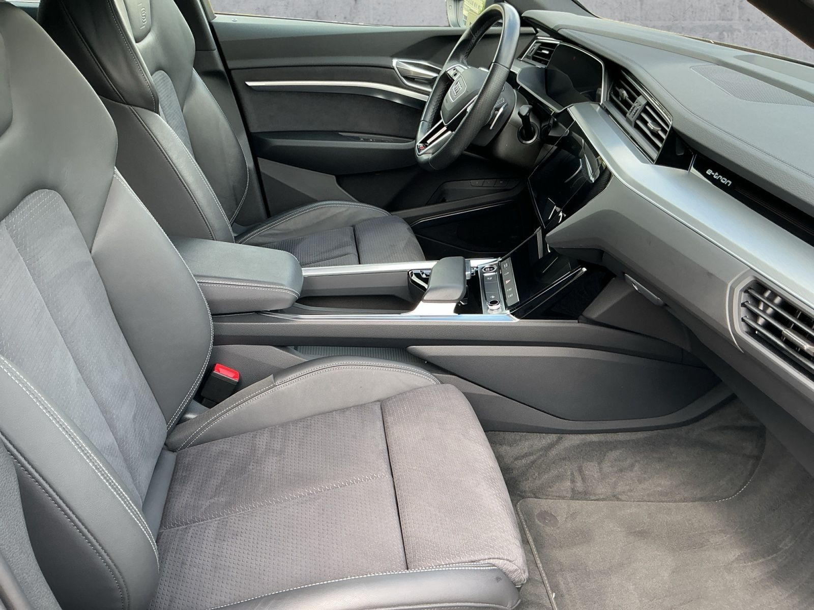 Audi e-tron - Bild 13