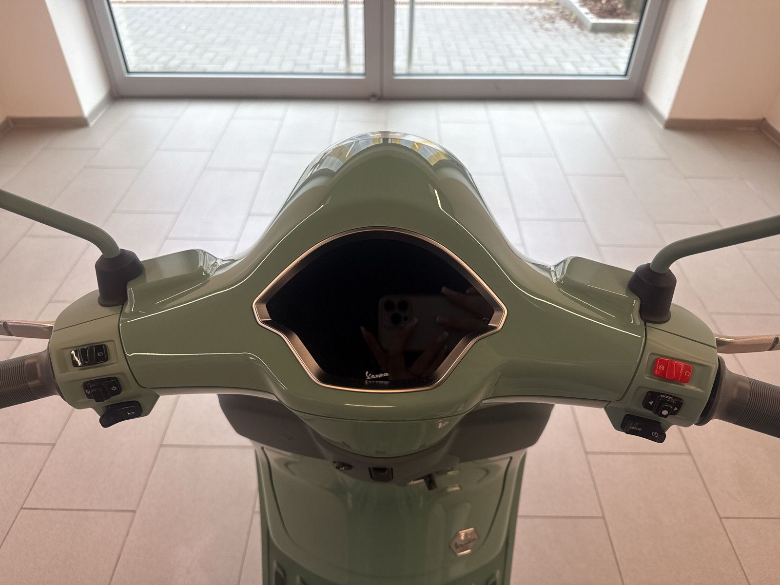 Fahrzeugabbildung Vespa Primavera 125 Livrea 80th