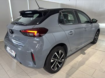 Fotografie 9 des Opel Corsa 1.2 Direct Injection Turbo GS