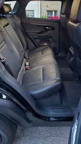 Land Rover Range Rover Evoque D180 MHEV 4x4 - Land Rover Range Rover Evoque: Privatanbieter