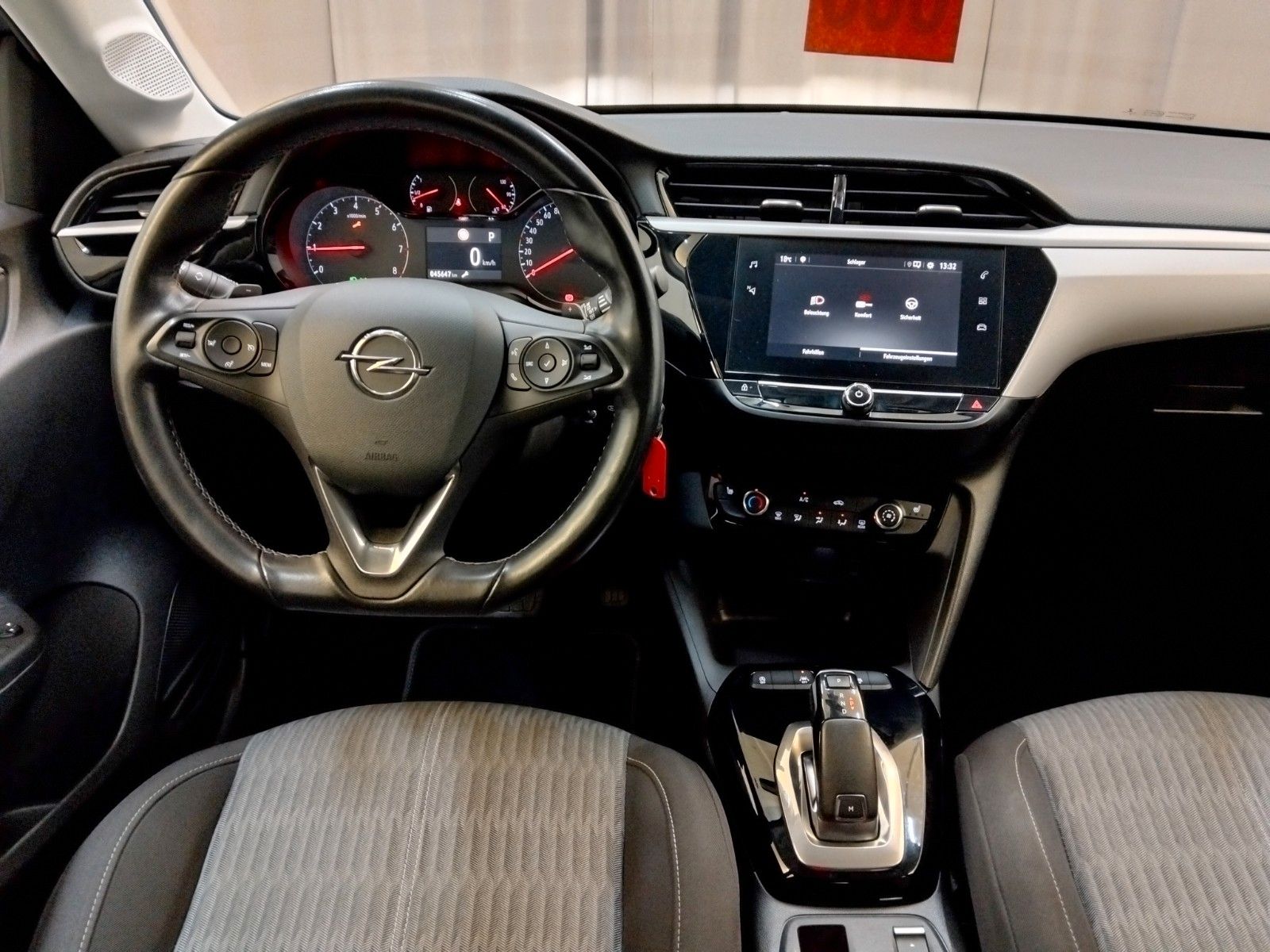 Opel Corsa (06/2020, Benzin)