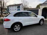 Porsche Cayenne Platinum Edition Chrono Paket - Porsche Cayenne: Platinum Edition
