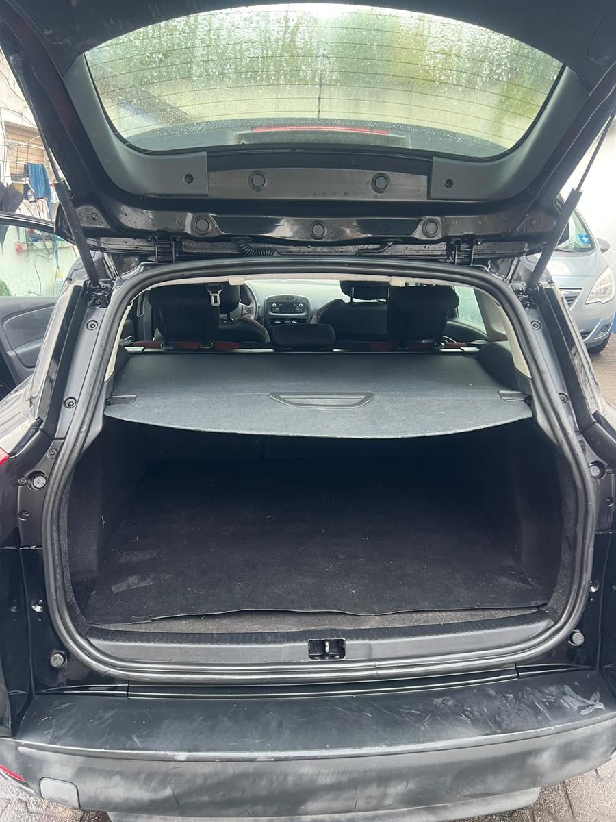 Renault Clio 2015 — photo 16