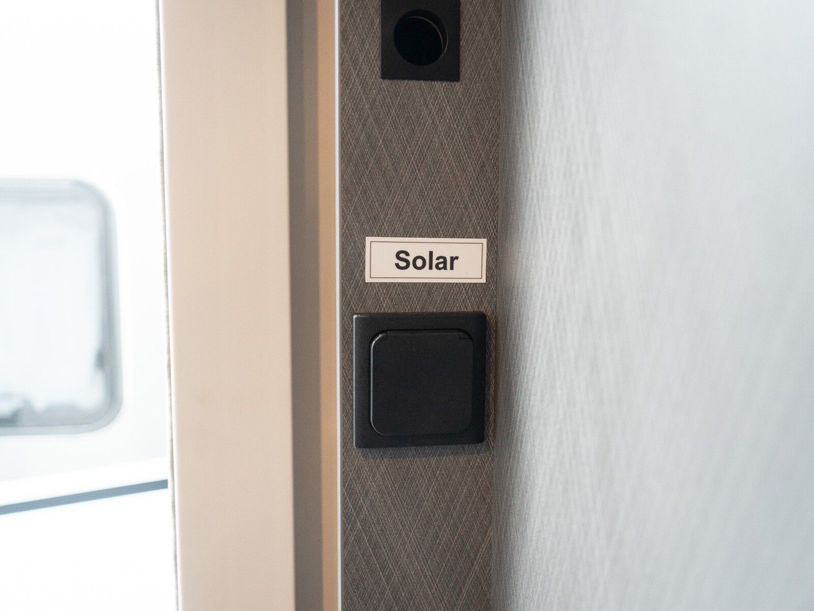 Fahrzeugabbildung Etrusco T-Modell Base 6.9 SB Markise*Hubbett*MJ 2026