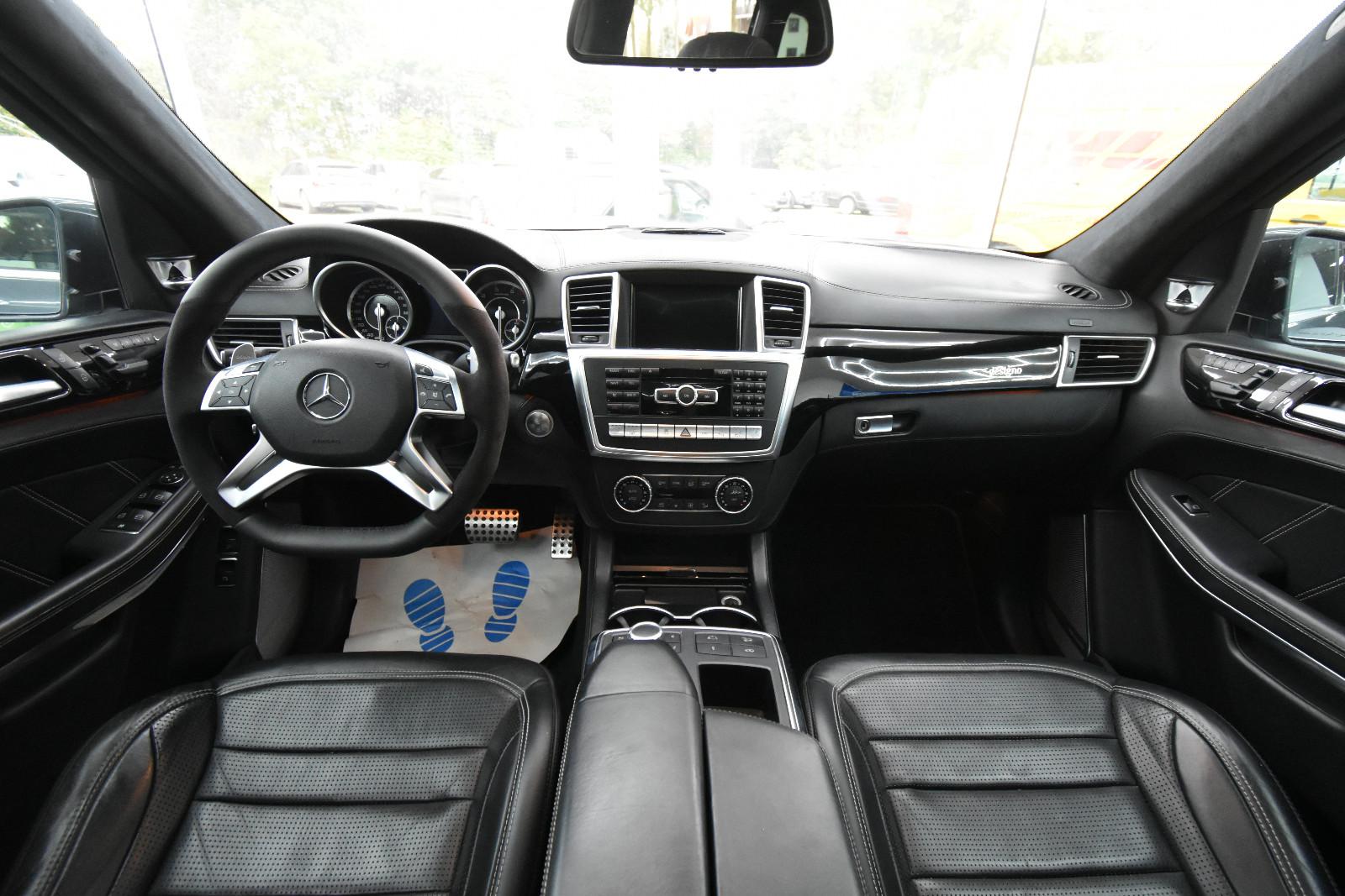 Mercedes-Benz GL 63 AMG Pano 4 x Sitzhz. 20" Memory Designo