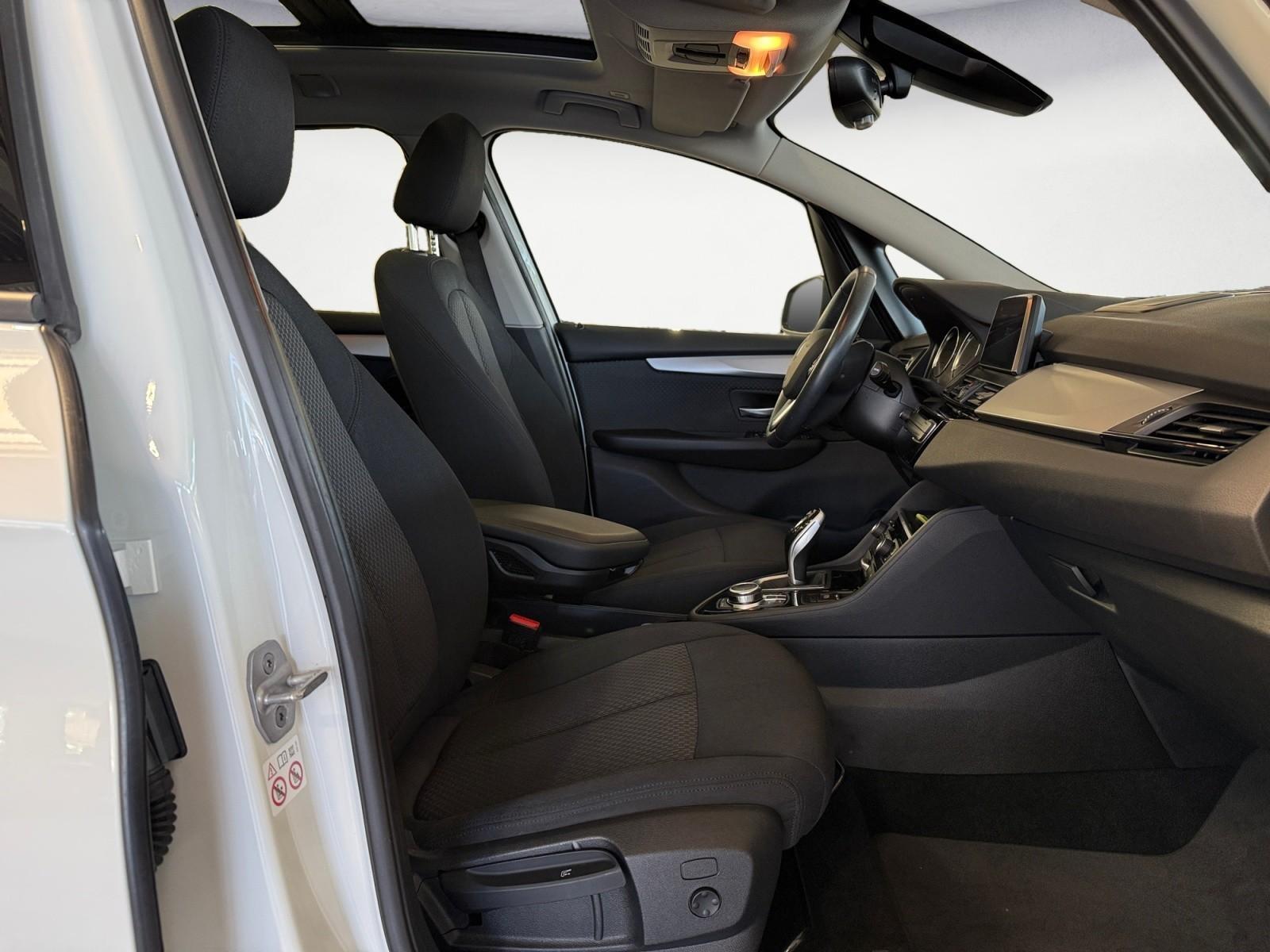 BMW 218 Gran Tourer 218d Gran Tourer xDrive Advantage Panorama AHK N, миниатюра 13