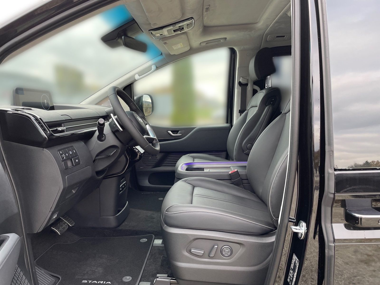 Hyundai Staria – Bild 8