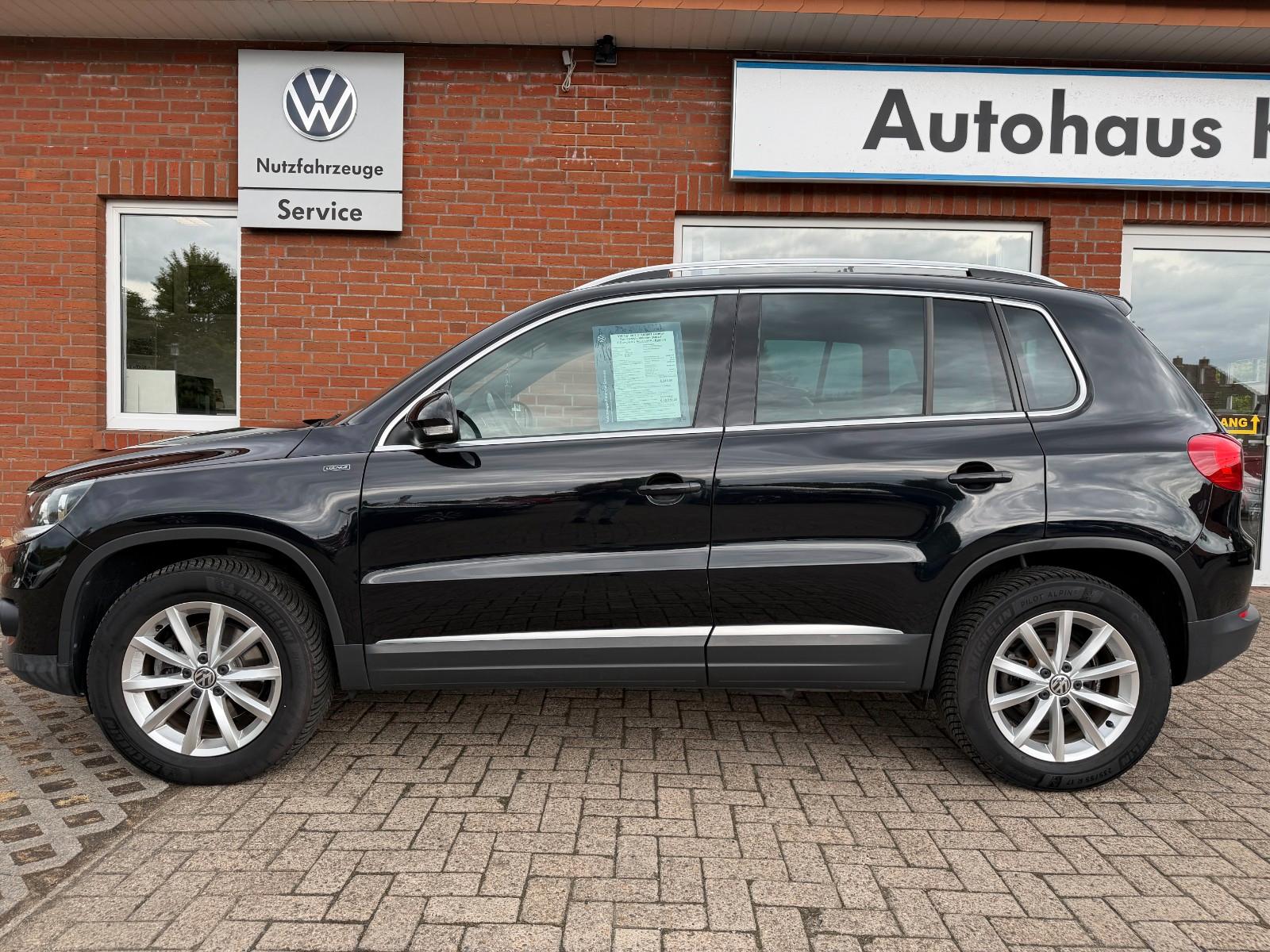 Volkswagen Tiguan Lounge Sport & Style BMT 4Motion Navi/AHK