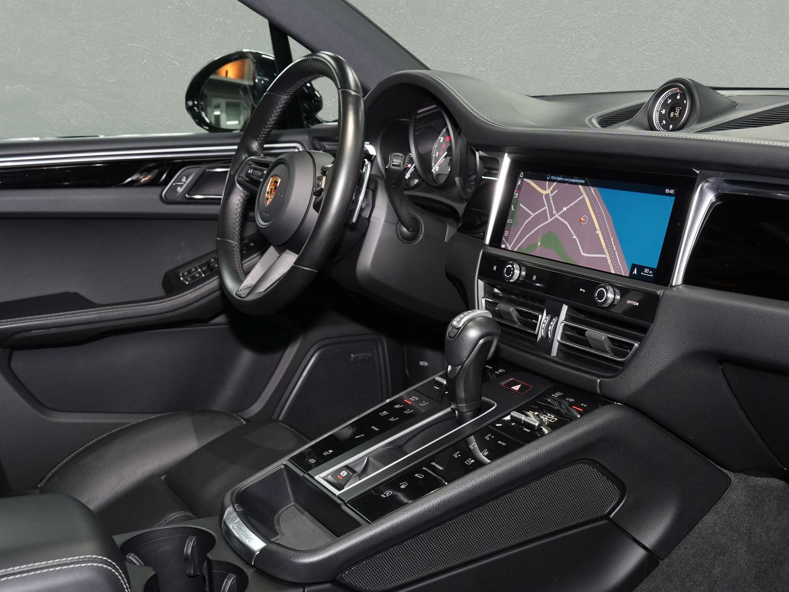 Fahrzeugabbildung Porsche Macan S -Pano|ACC|PASM|Sport-AGA|360°|PDLS+