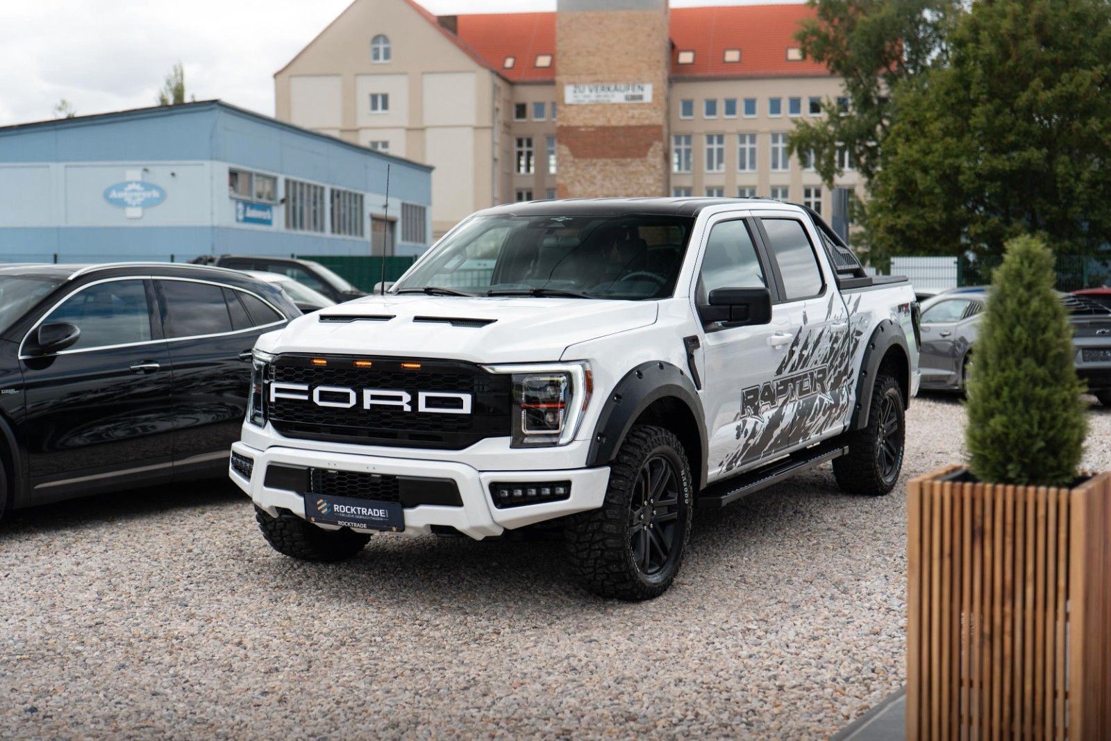 Fahrzeugabbildung Ford F150 5.0L V8 4x4 Offroad SuperCrew RAPTOR 19%