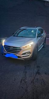 Hyundai Tucson - Hyundai Accent Benziner Gebrauchtwagen
