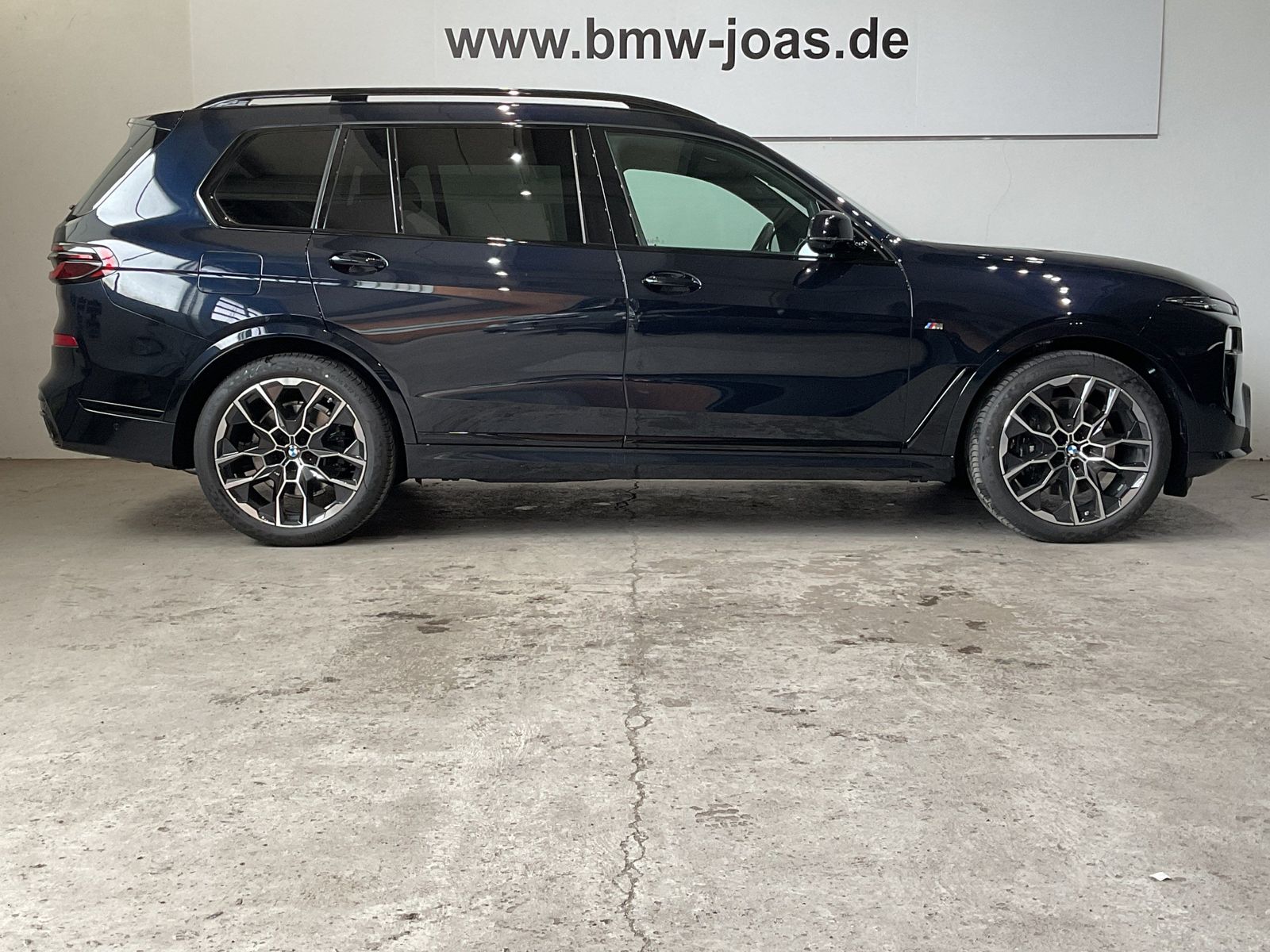 Fahrzeugabbildung BMW X7 xDrive40d *22" M LMR *Sitzbelüftung *Standhei