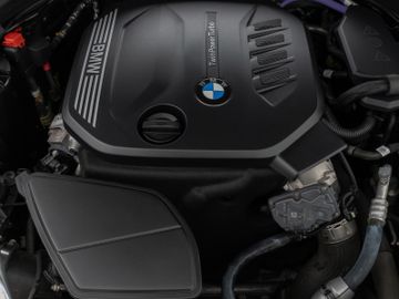 Fahrzeugabbildung BMW 520d M Sport Kamera DAB HiFi Stop&Go Komfort
