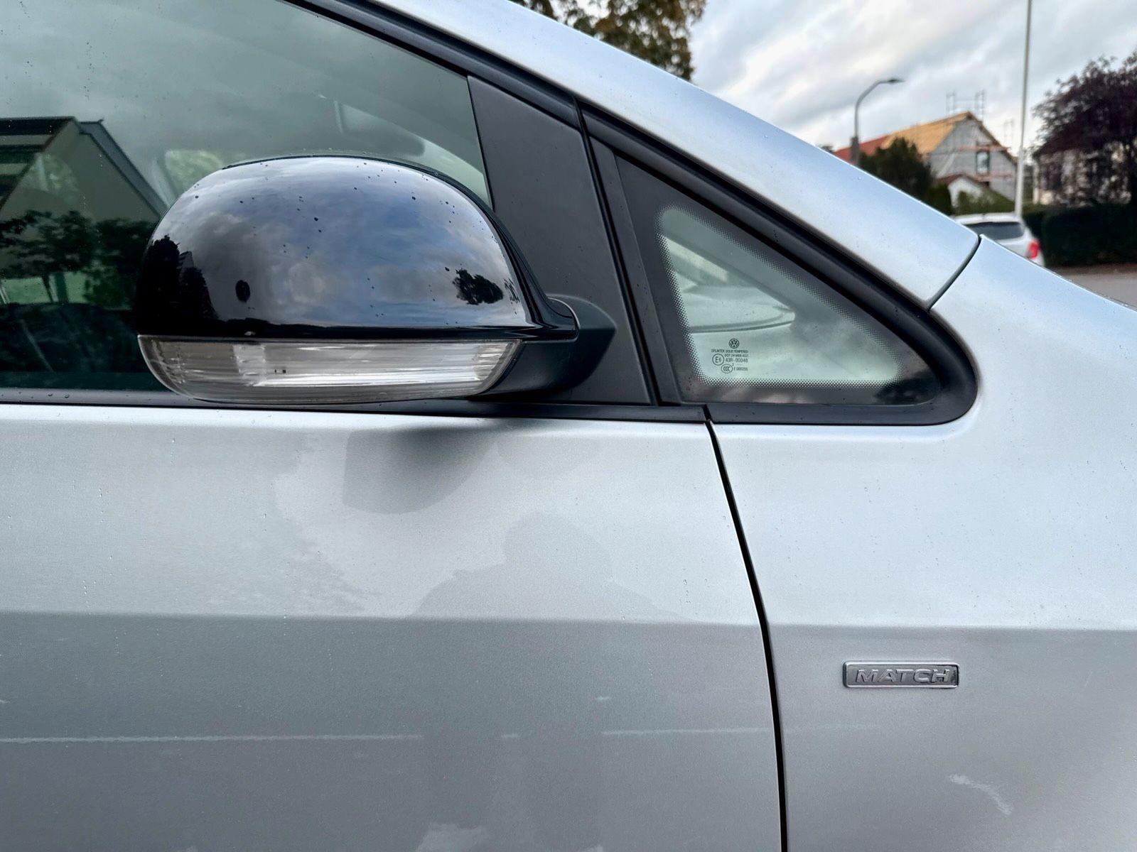 Volkswagen Golf 2012 — photo 10