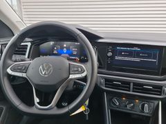 Fahrzeugabbildung Volkswagen Polo 1.0 Life LED DAB PDC