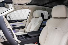 Bentley Bentayga 4.0 V8 S BLACK/BEIGE 22&quot; AMBIENTLIGHT