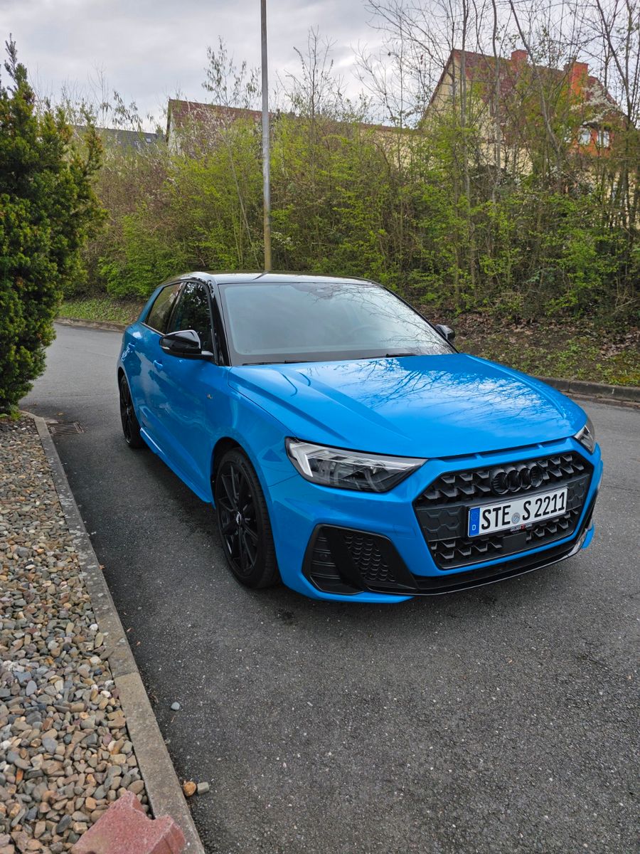 AUDI A1 Sportback*Einparkhilfe*Navi*