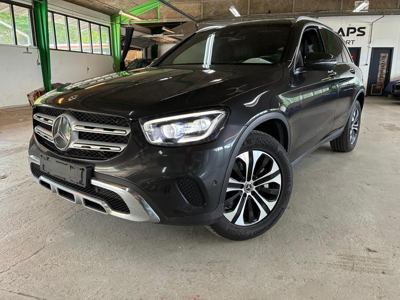 MERCEDES-BENZ GLC 300 de 4Matic