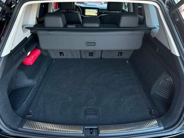 Volkswagen Touareg - 7