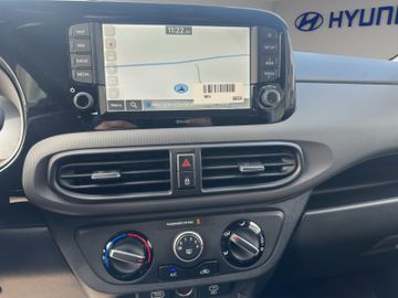 Hyundai i10 1.0 AUTOMATIK TREND + NAVIGATION