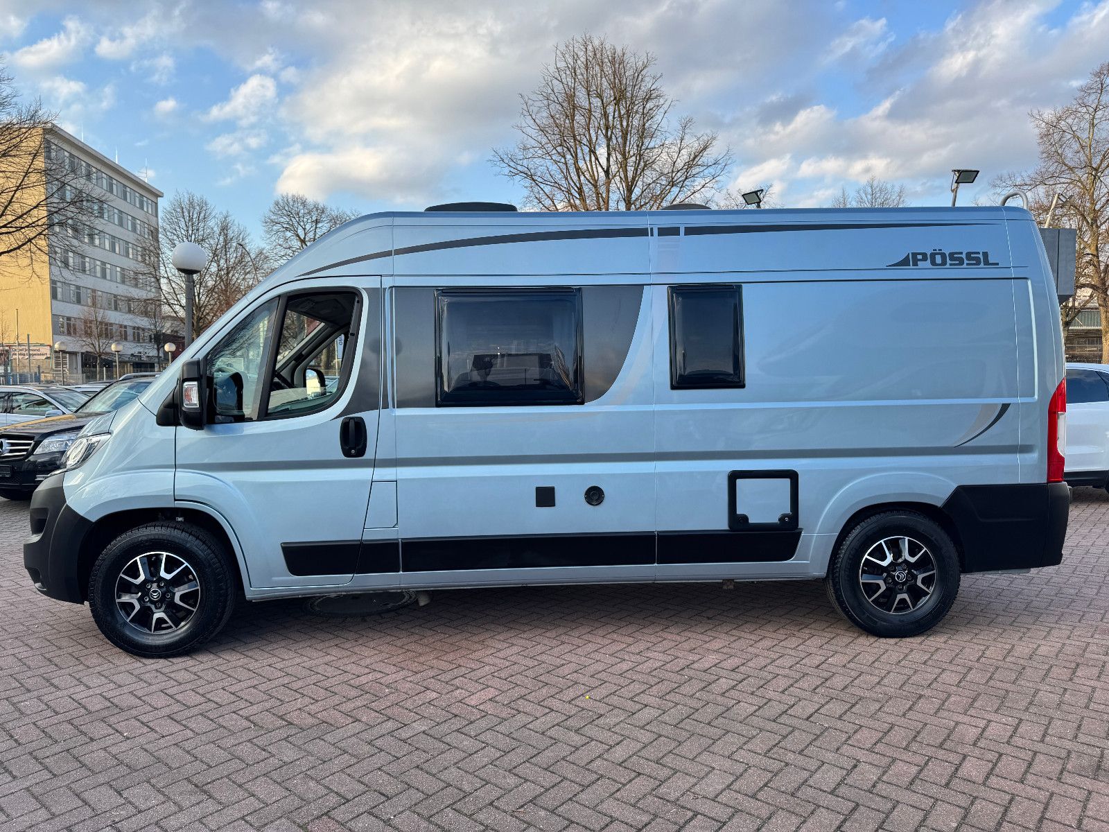 Fahrzeugabbildung Pössl 600 2Win R Plus AHK 1.HAND VOLL SCHECKHEFT