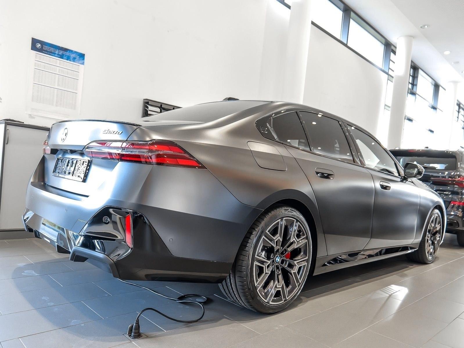 BMW 520d xDrive Limousine * M Sport Pro * HUD * Auto