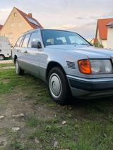 Mercedes-Benz S124 300Tdt 4matic - Mercedes-Benz 300: 4matic