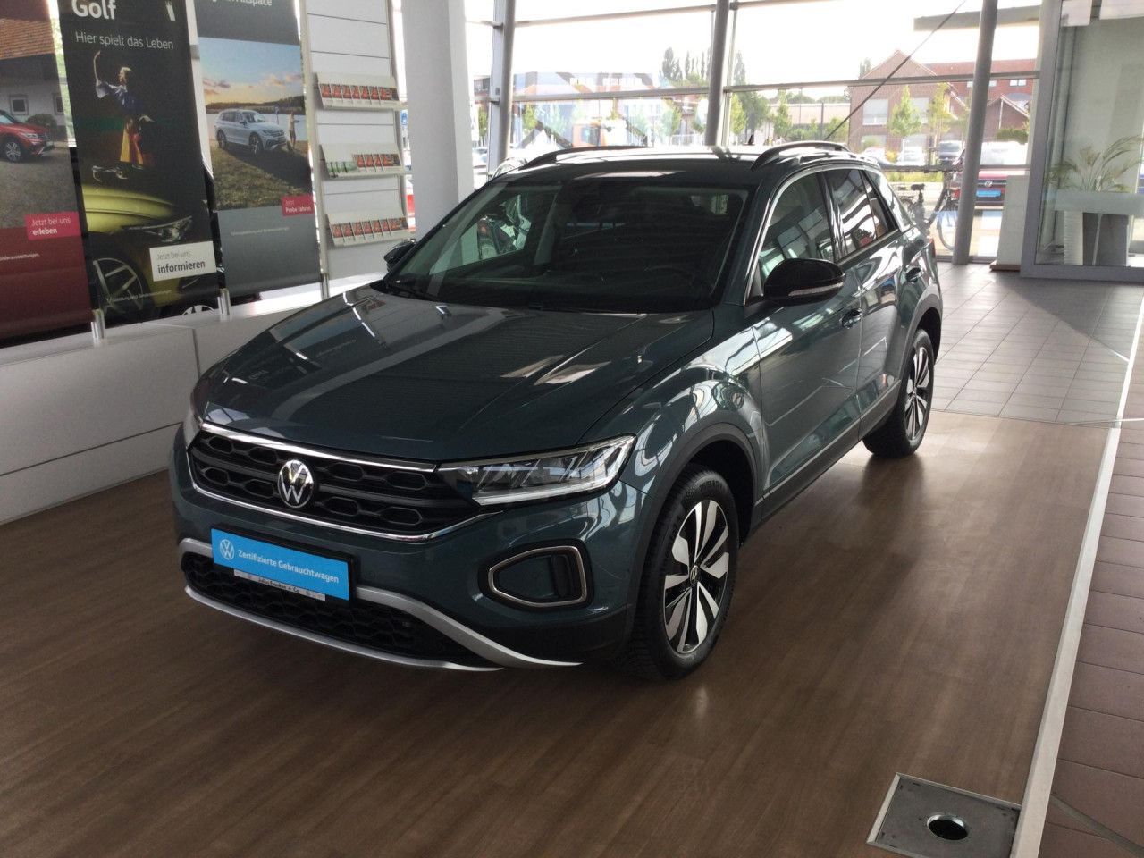 Volkswagen T-Roc GOAL DSG AHK KAMERA AMBI LM SITZH ACC APP foto 4