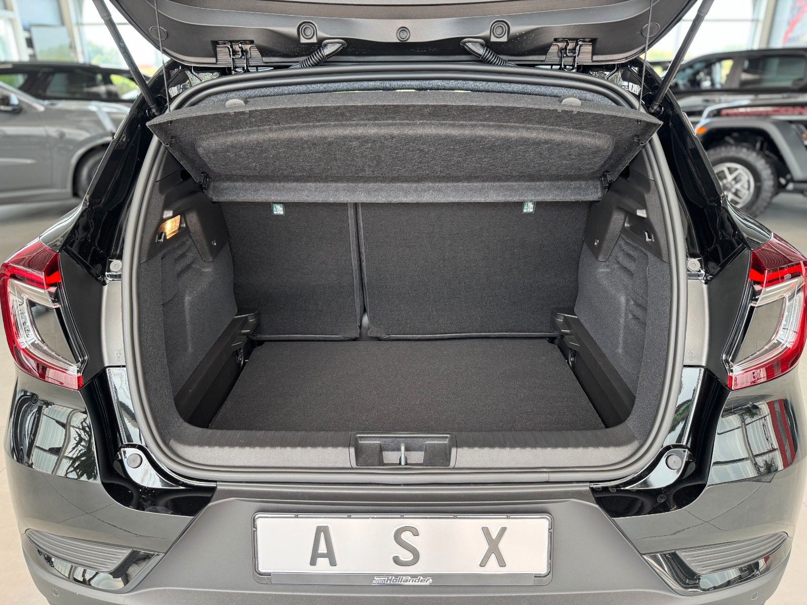 Fahrzeugabbildung Mitsubishi ASX 1.8 Hybrid 6-G.-Automatik Edition