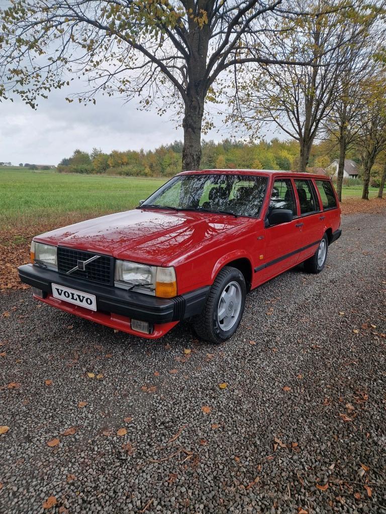 Volvo 745