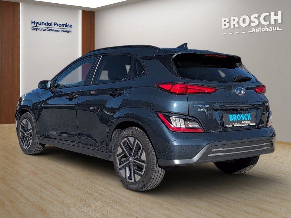 Fahrzeugabbildung Hyundai KONA EV 39kWh TREND GARANTIE-01/2031 SOH97% NAV+
