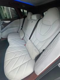BMW XM - 11
