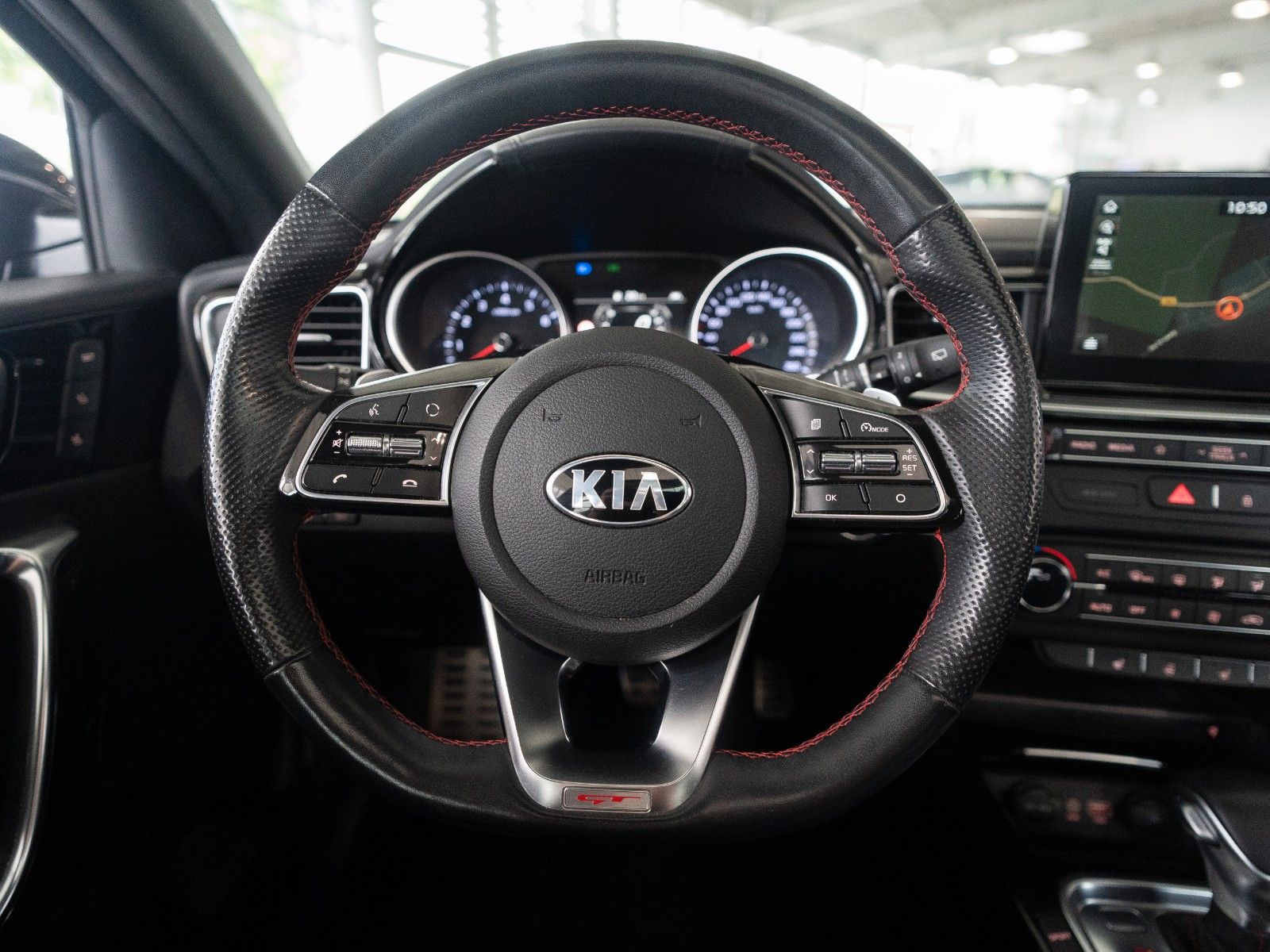 Fahrzeugabbildung Kia ProCeed GT AUTOM./PANO/SITZHZG./LENKRAD HZG./DAB