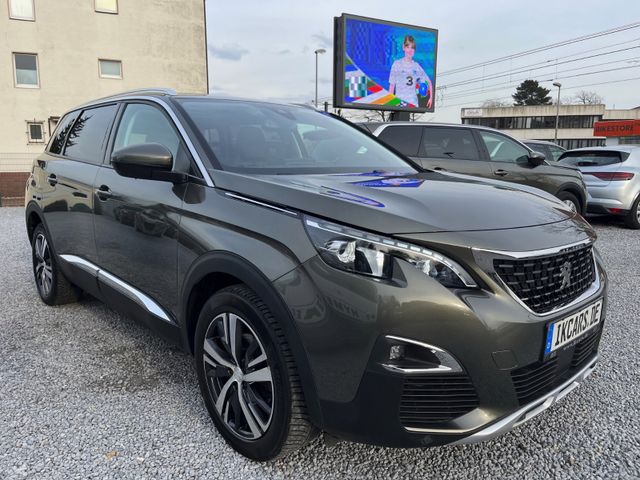 Peugeot 5008 Allure 1,5 BlueHDI EAT8 LED 7-Sitzer