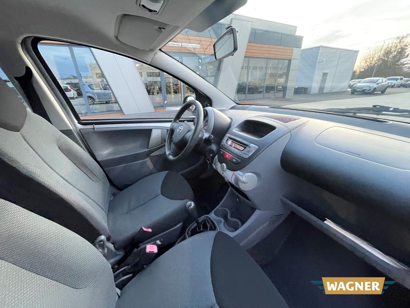 Fahrzeugabbildung Toyota Aygo Cool Klimaanlage Servo TÜV Neu