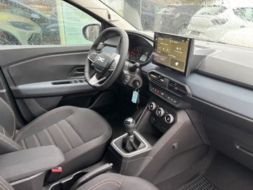 Dacia Sandero Stepway Expression TCe 110