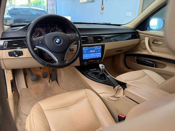 BMW 318 - 6