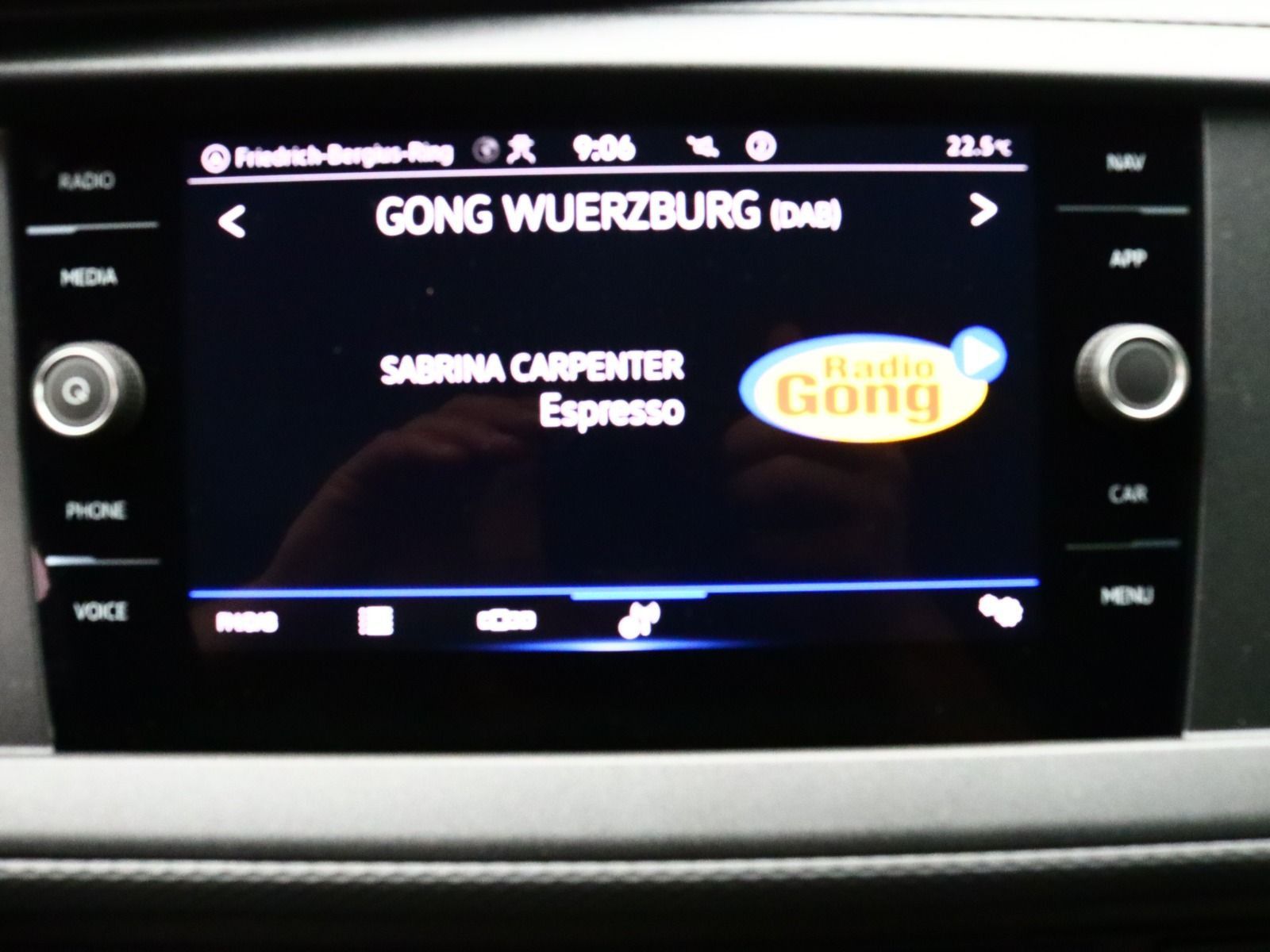 Volkswagen T6 Caravelle - Bild 15